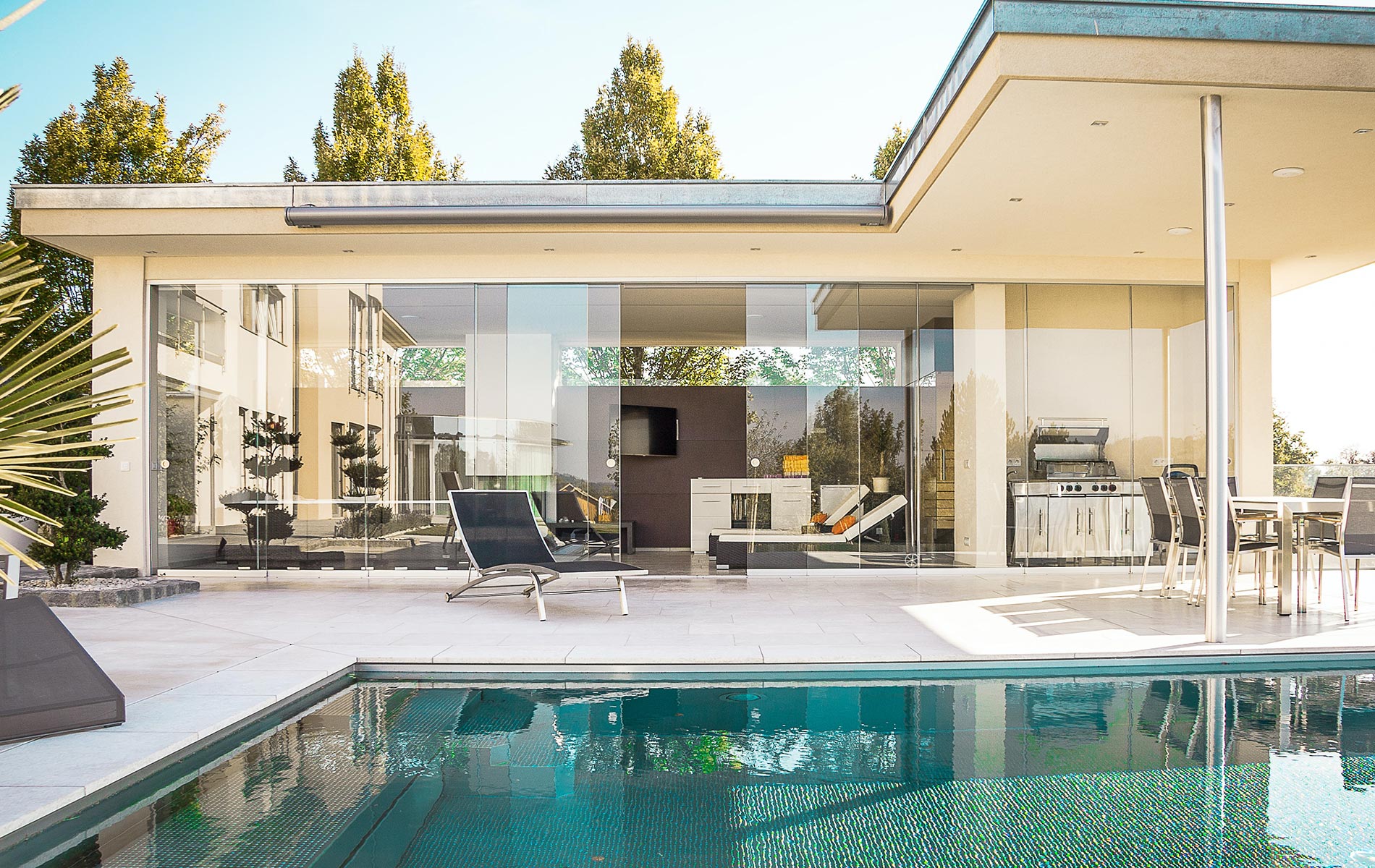 Luxury Real Estate Image: florian-schmidinger